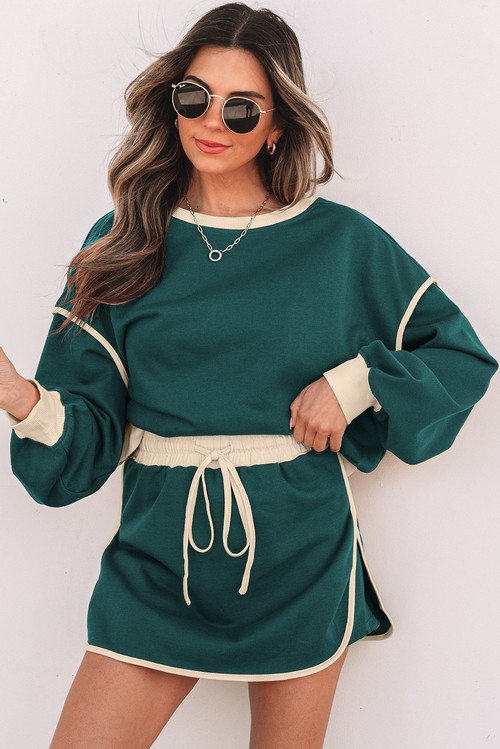 Evergreen Color Contrast Loose Pullover and Lace up Waist Skort