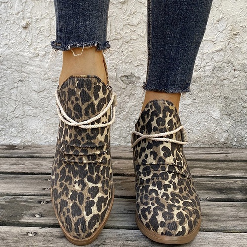 Round Toe Chunky Heel Back Zip Leopard Western Boots