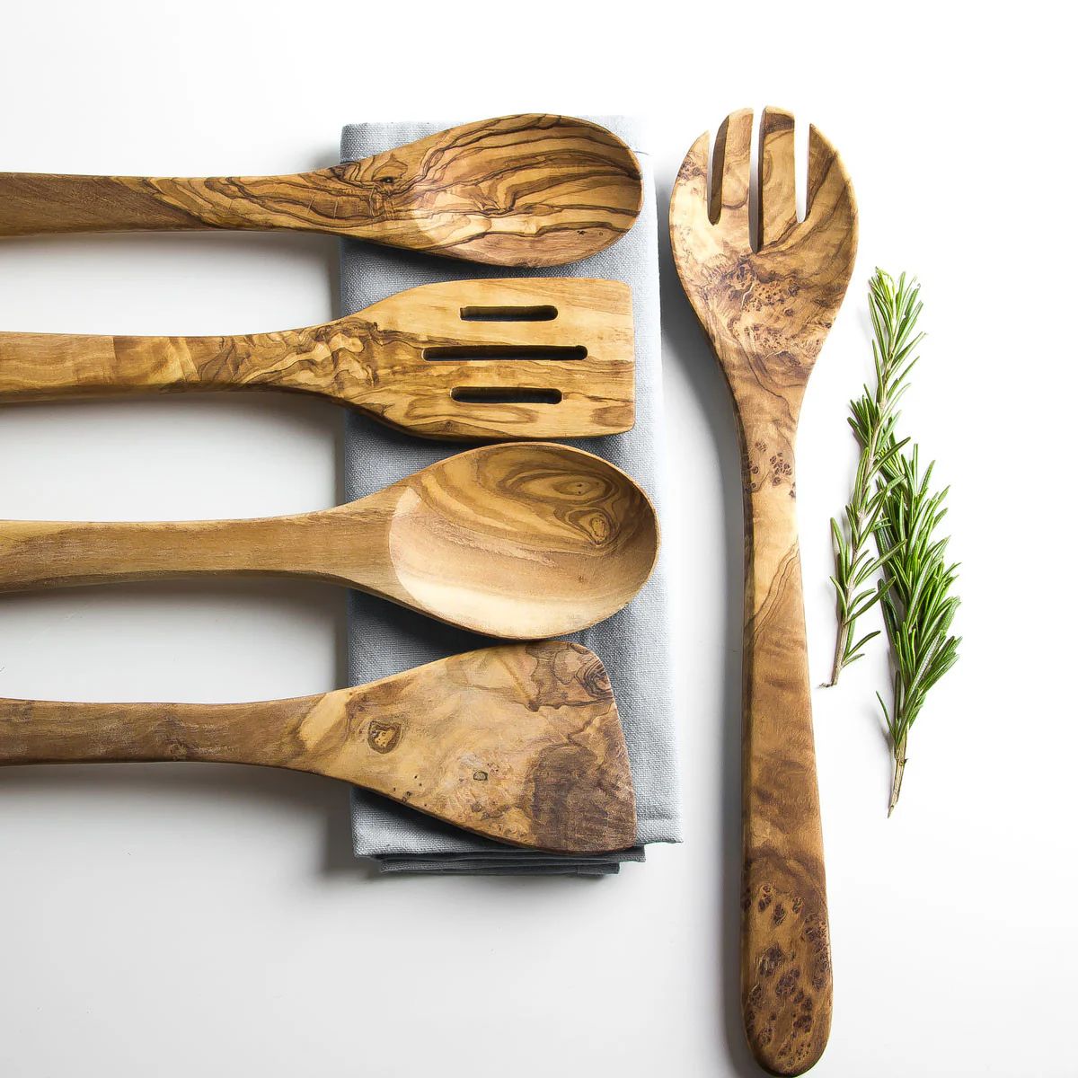 Traditional Olive Wood 5 Piece Kitchen Utensil Set Height  22cm Width  12.5cm